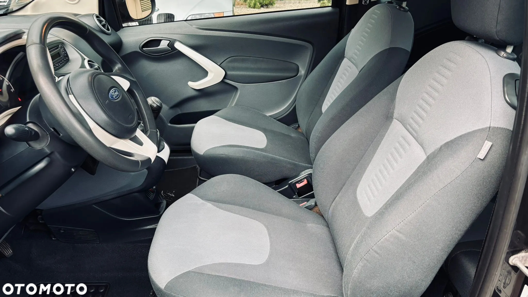 Ford KA 1.2 Titanium - 27