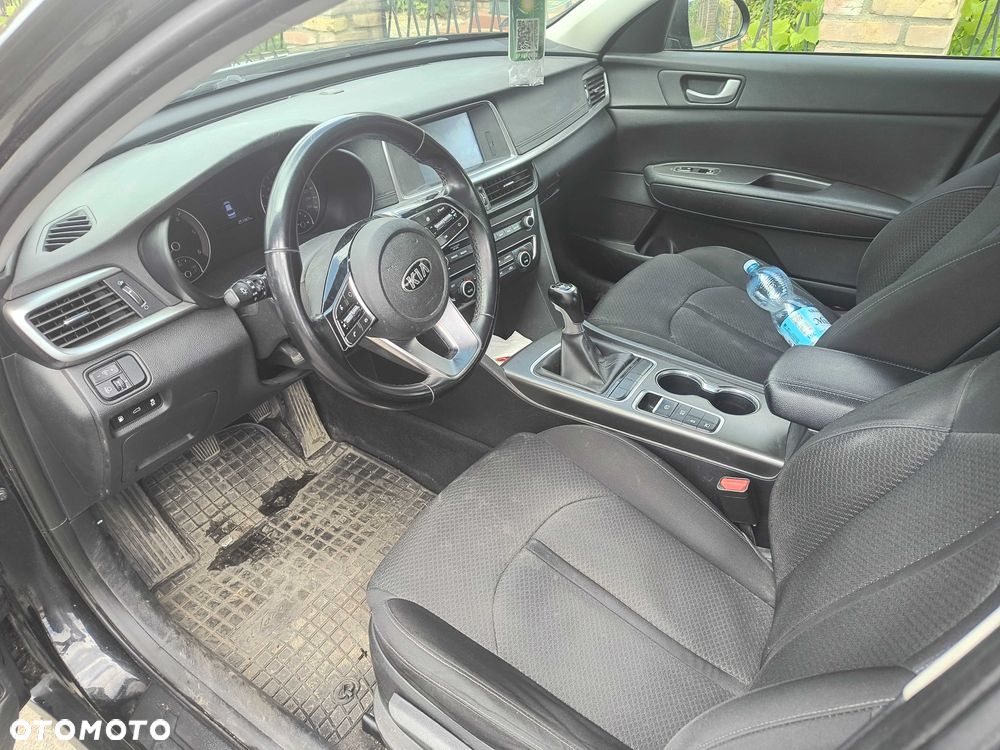 Kia Optima - 7