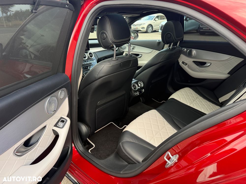 Mercedes-Benz C - 14