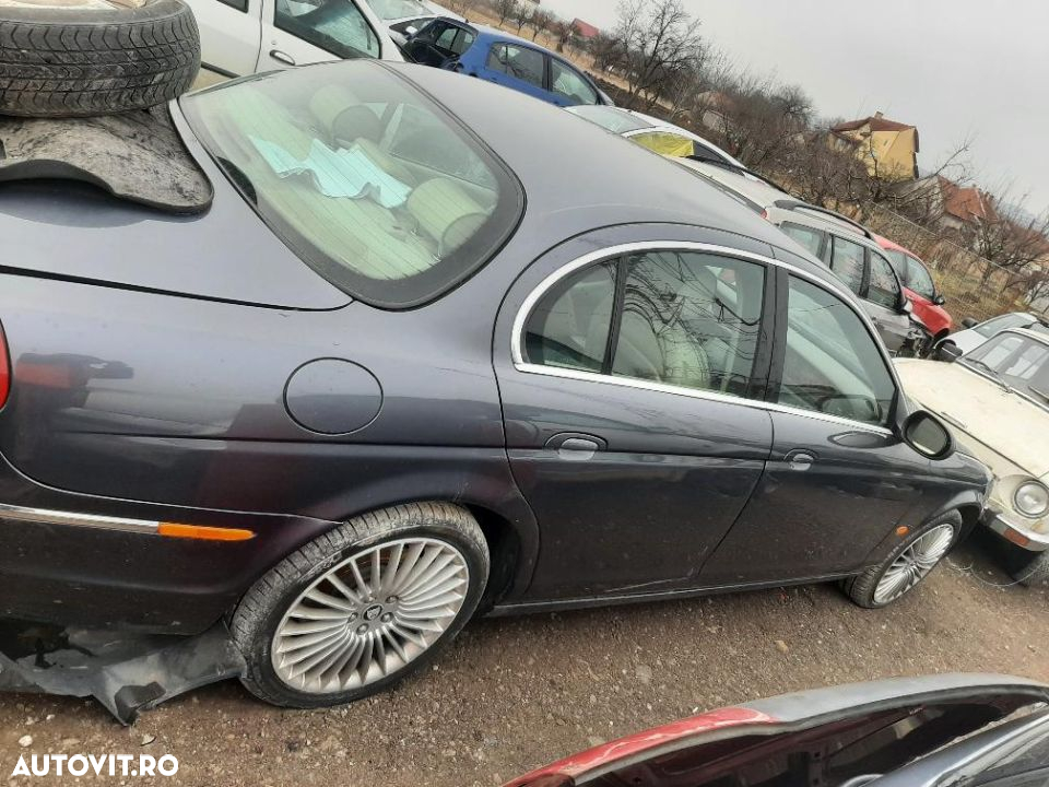 Dezmembrez jaguar s type 2 7l - 3