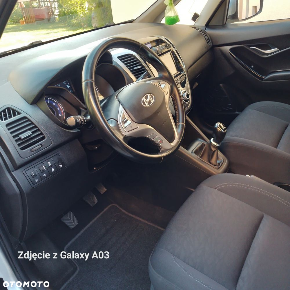 Hyundai ix20 1.6 blue Passion - 13