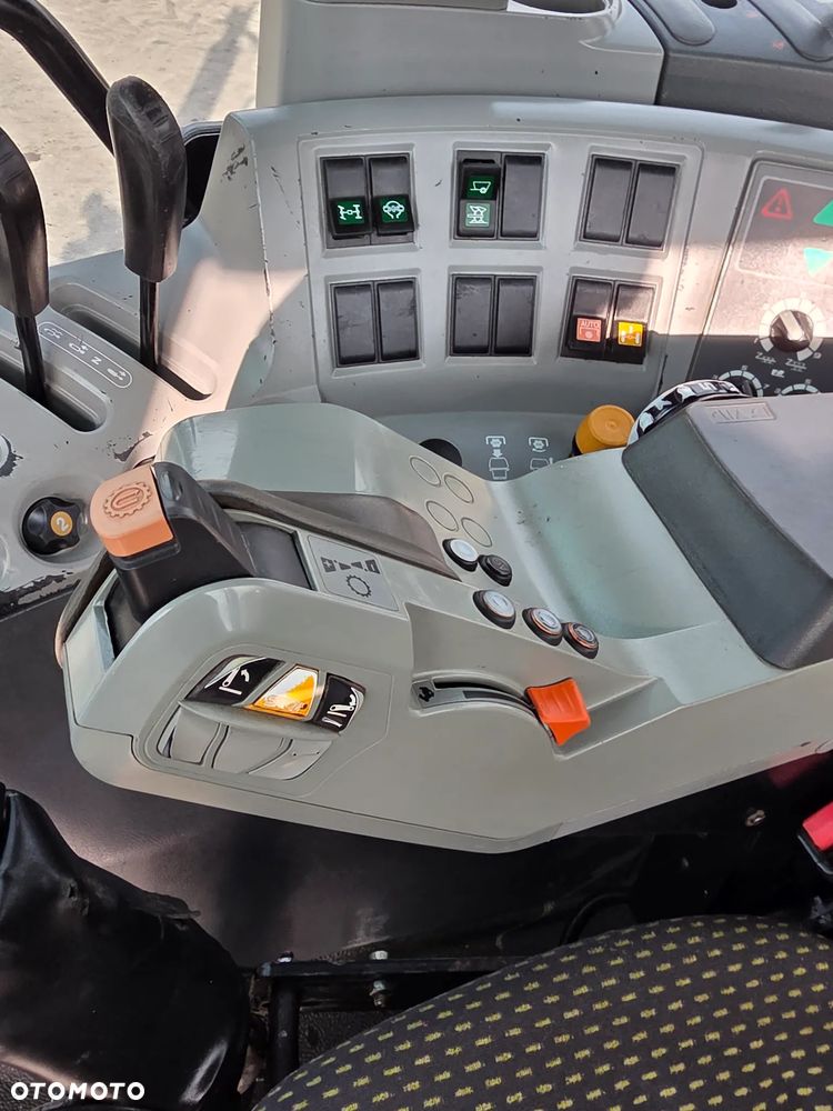 Claas Arion 610 Cis - 11