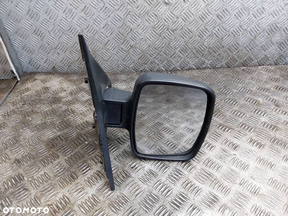 LUSTERKO PRAWE MANUALNE MERCEDES-BENZ VITO W638 EU - 3