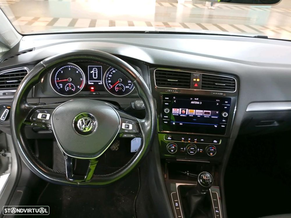 VW Golf Variant 1.6 TDi Confortline - 5