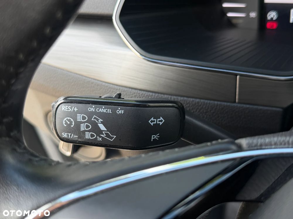 Skoda Superb 2.0 TDI SCR Style DSG - 29