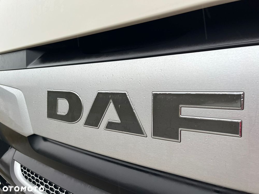 DAF XF - 16