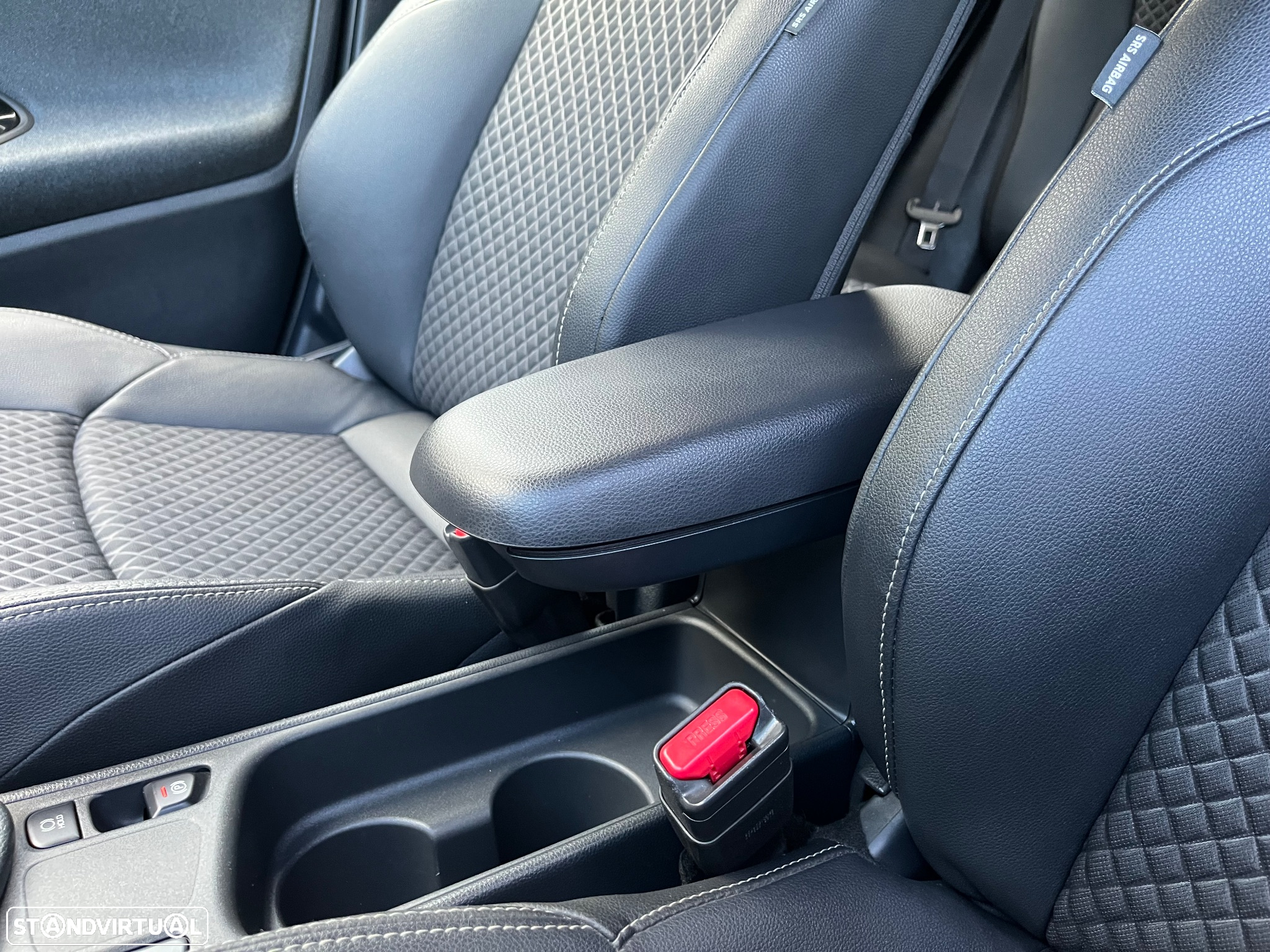 Toyota Yaris 1.5 HDF Premier Edition - 47