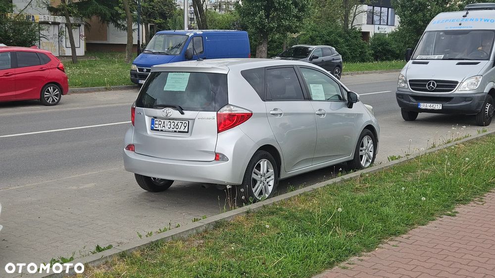 Toyota Verso S 1.4 D-4D - 5