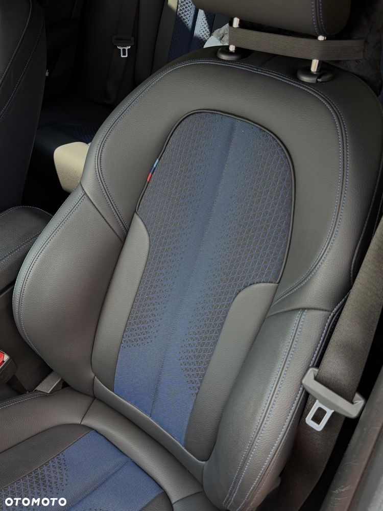 BMW Seria 2 218d M Sport - 16