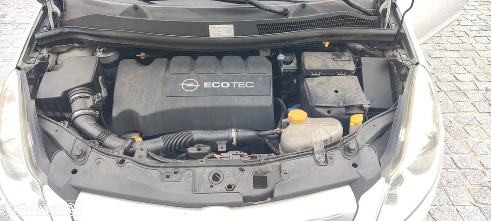 Opel Corsa 1.3 CDTI DPF EcoFLEX Active - 5