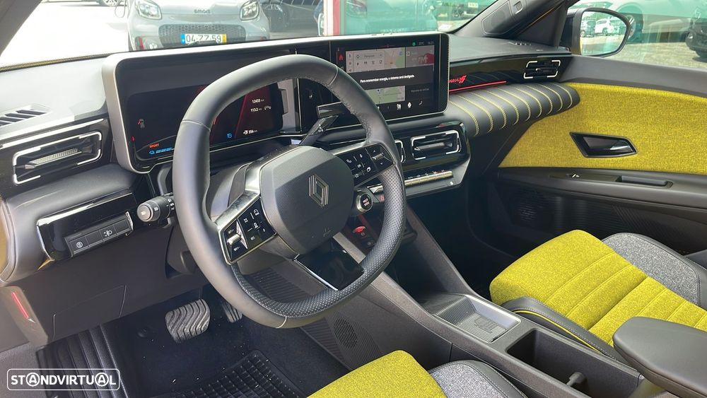 Renault 5 E-Tech 52 kWh Evolution Autonomia Conforto - 27