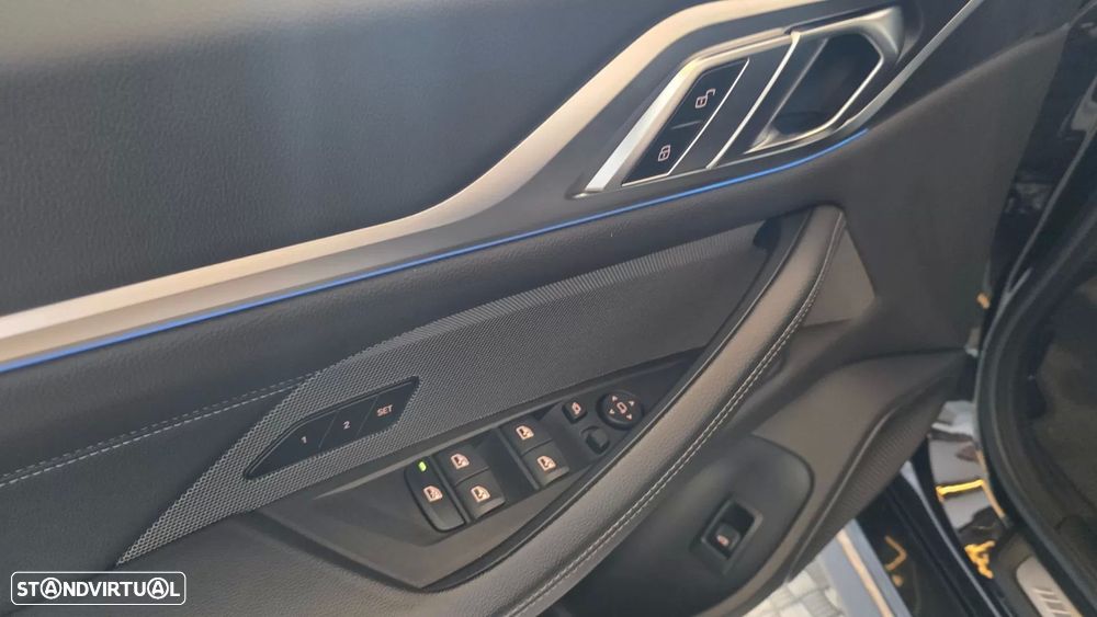 BMW i4 eDrive40 Pack Desportivo M - 33
