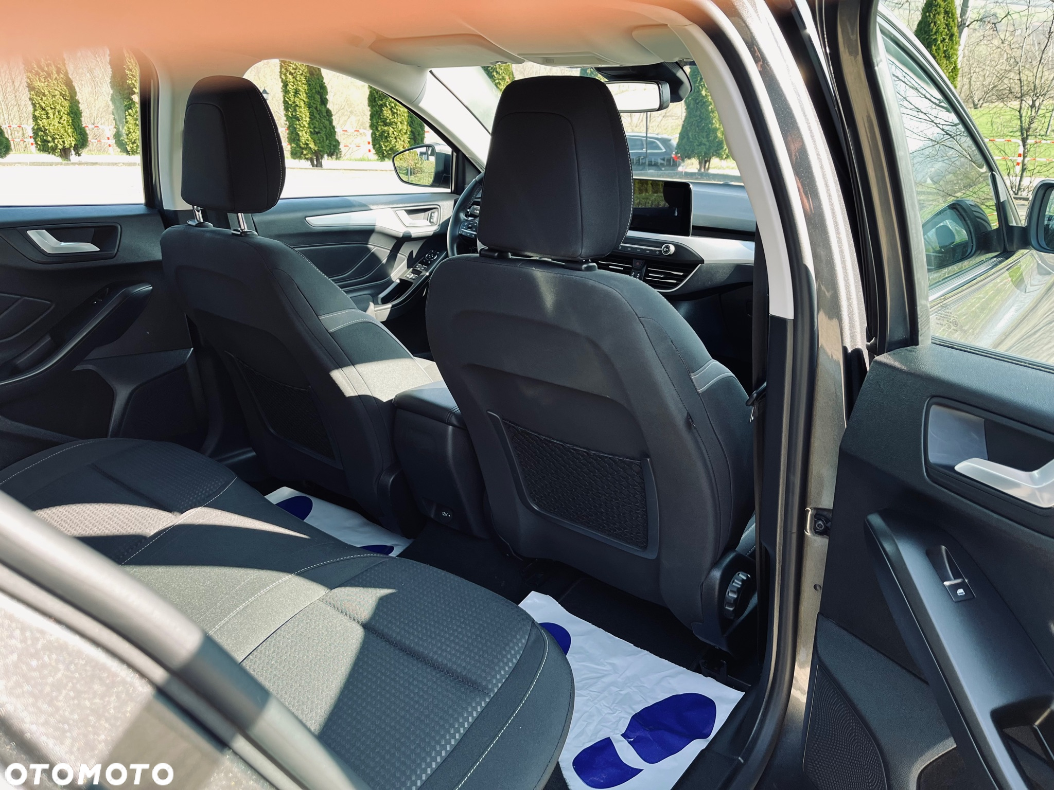 Ford Focus 1.0 EcoBoost Active Business - 21
