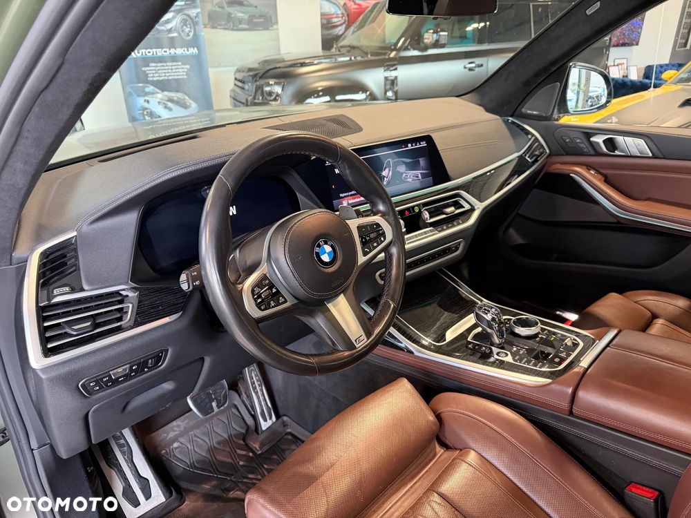 BMW X7 - 12
