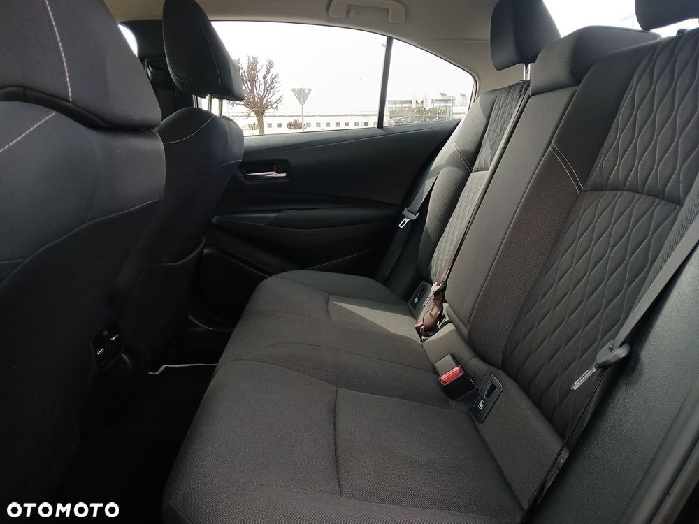 Toyota Corolla 1.8 Hybrid Comfort - 16