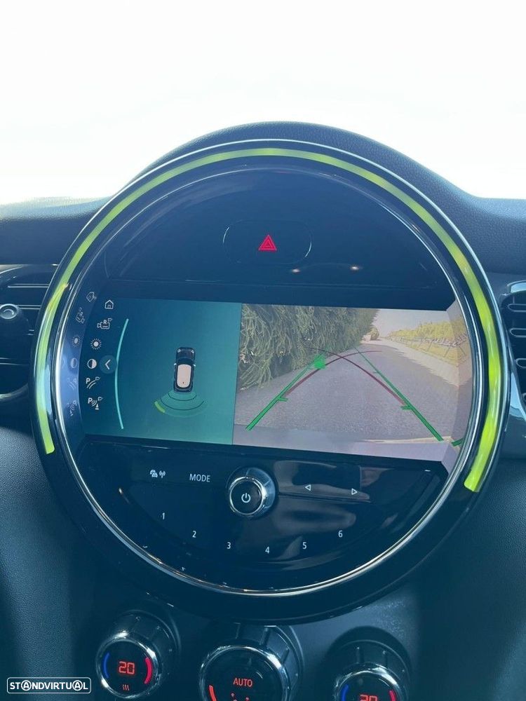 MINI 5 Portas One Classic Auto - 28