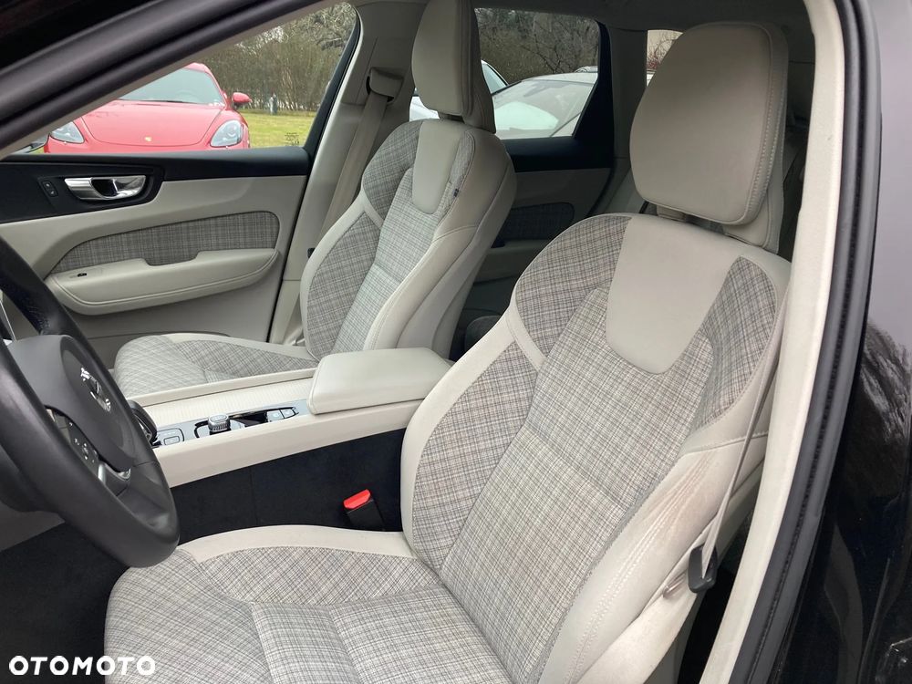 Volvo XC 60 B4 D Core - 8