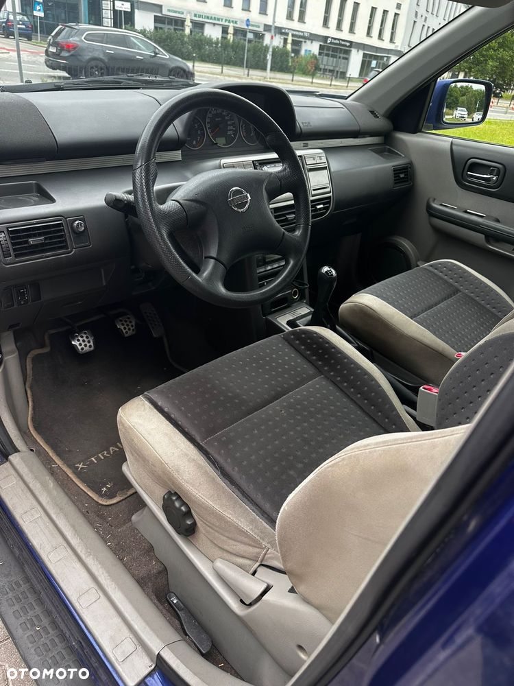 Nissan X-Trail 2.0 Comfort - 15