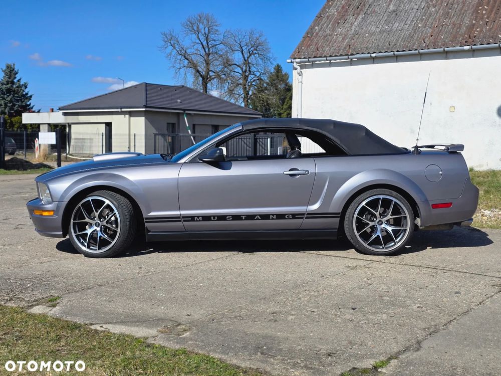 Ford Mustang - 14