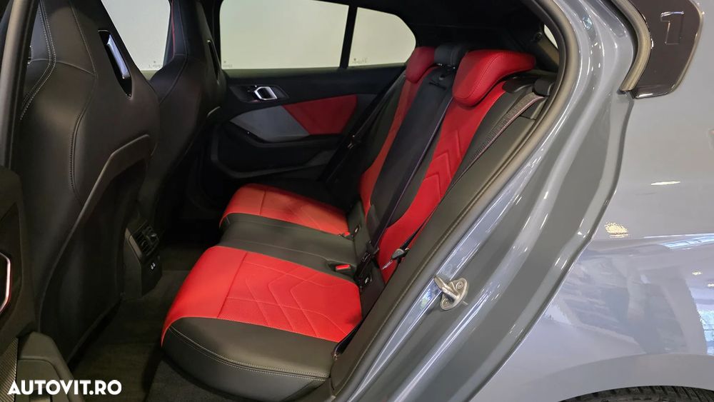 BMW M1 M135 xDrive AT - 9