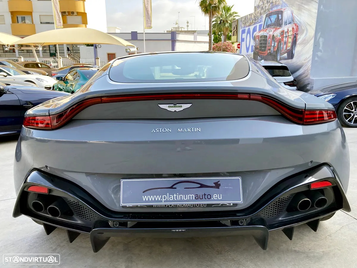 Aston Martin Vantage Coupe V8 - 4