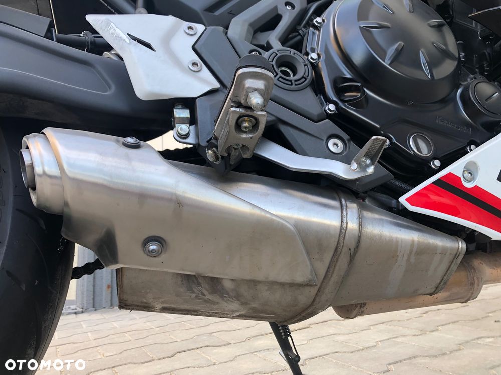 Kawasaki Ninja - 5