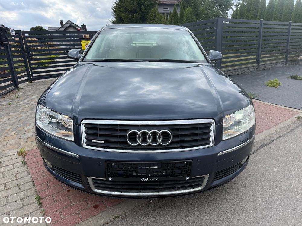 Audi A8 4.2 Quattro - 15