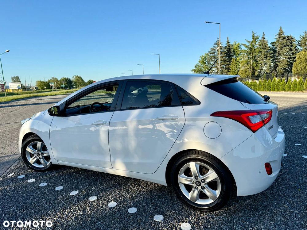 Hyundai i30 1.4 Fifa World Cup Edition - 5
