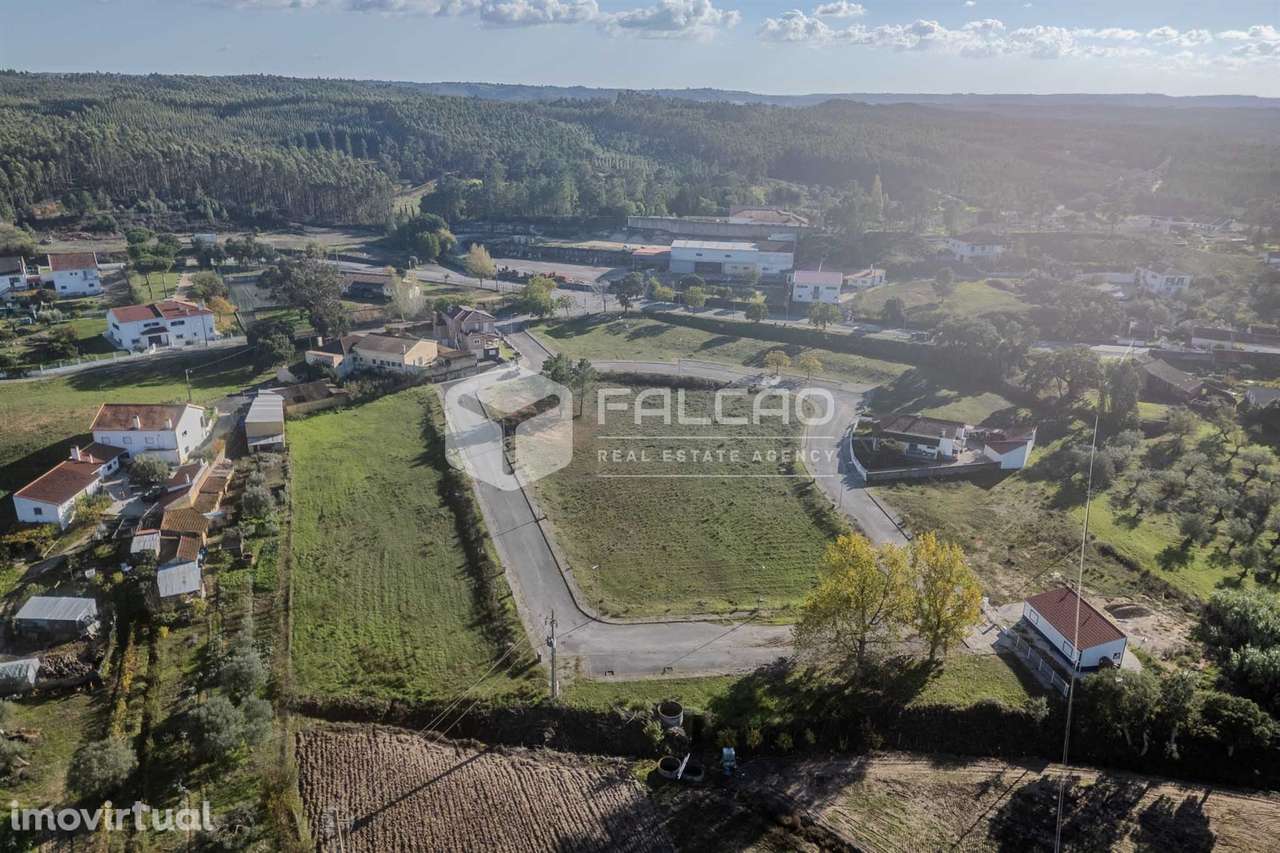 Terreno Para Construção  Venda em Alcanede,Santarém - Grande imagem: 5/30