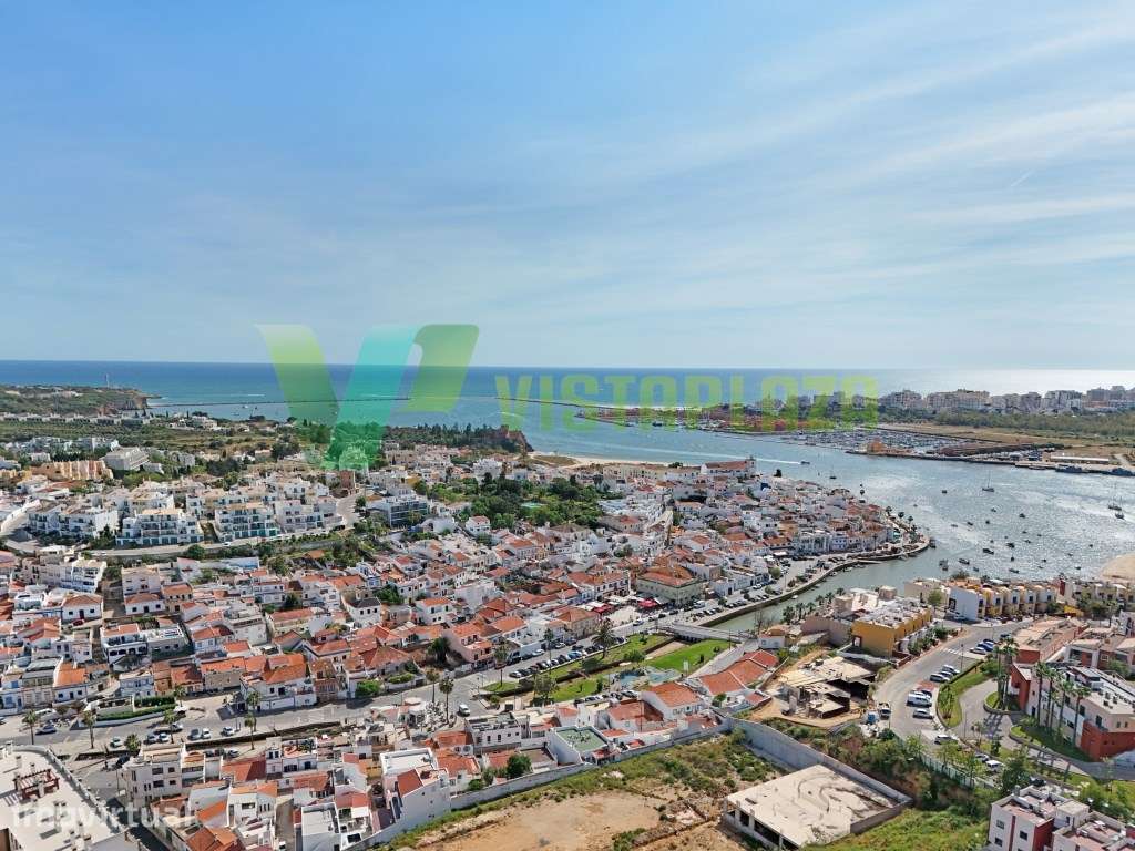 Casa Térrea T2 com Quintal em Ferragudo com Grande Potencial, Para ... - Grande imagem: 3/28