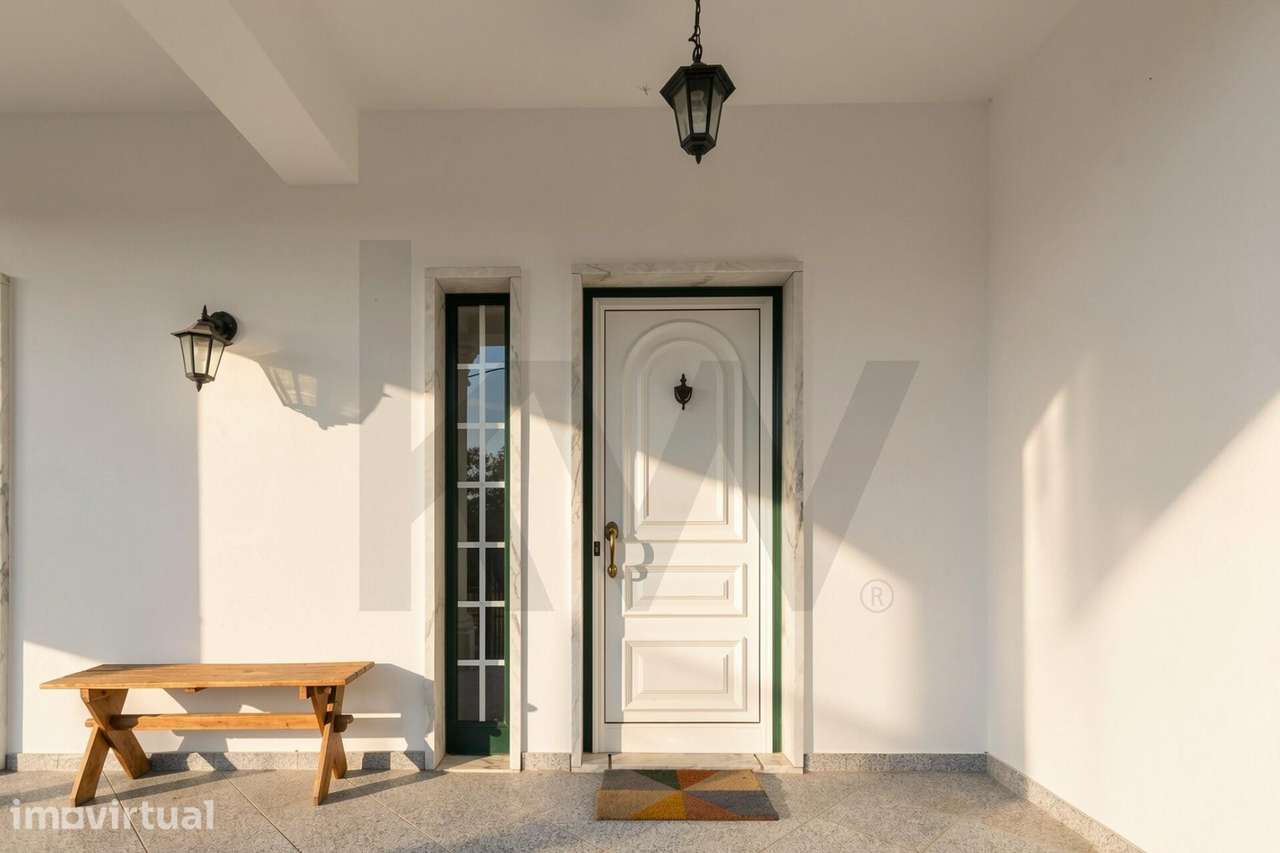 Moradia T3 com Vistas Desafogadas e Terreno de 3.608 m2 – Seiça, Ourém - Grande imagem: 2/56