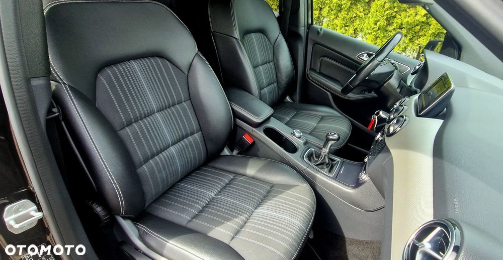 Mercedes-Benz Klasa B 180 BlueEFFICIENCY Edition Style - 10