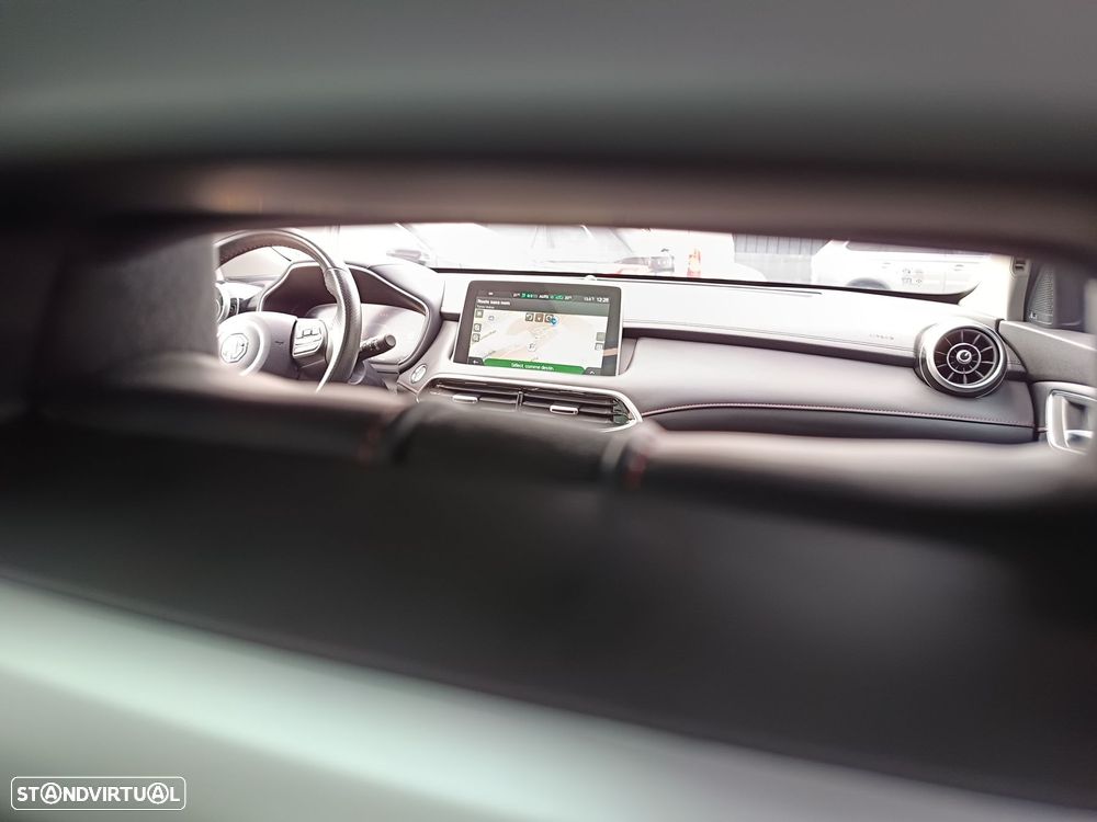 MG EHS 1.5 T-GDI Plug-in Hybrid Luxury - 44