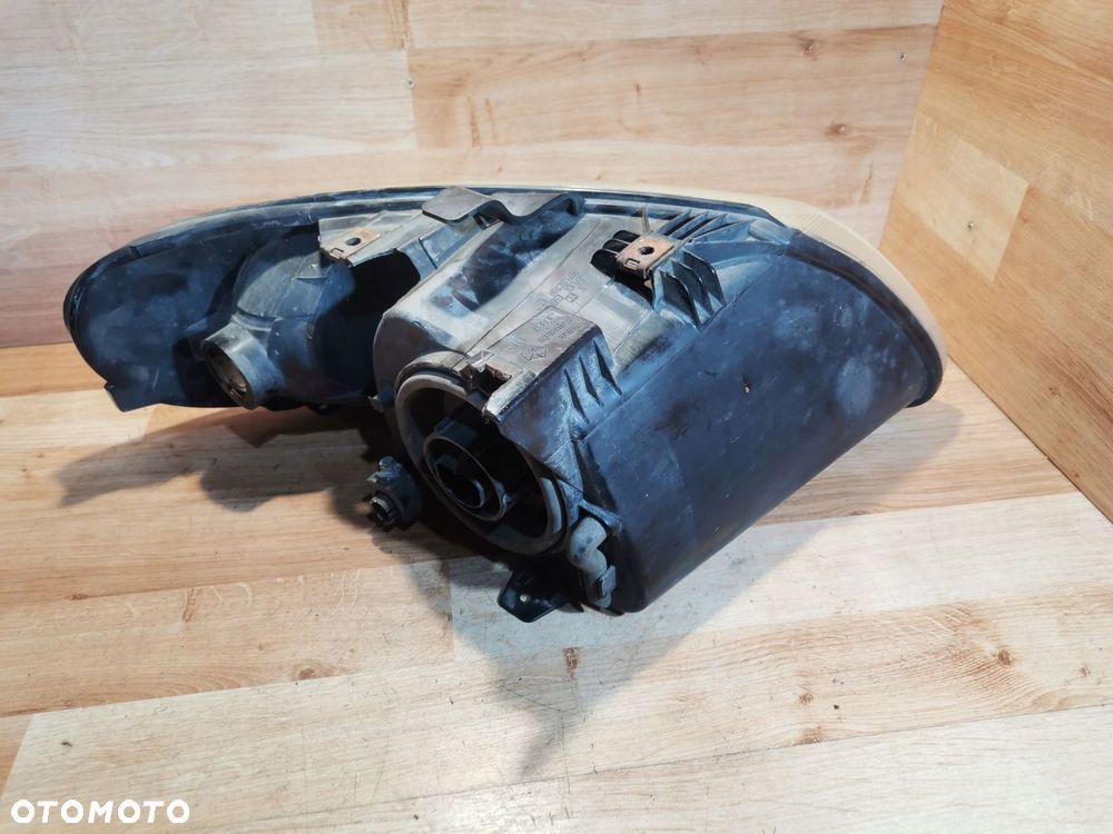 LAMPA LEWY PRZÓD CHRYSLER VOYAGER IV 04857701AB - 12