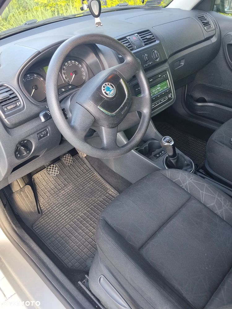 Skoda Fabia 1.4 16V Family - 8