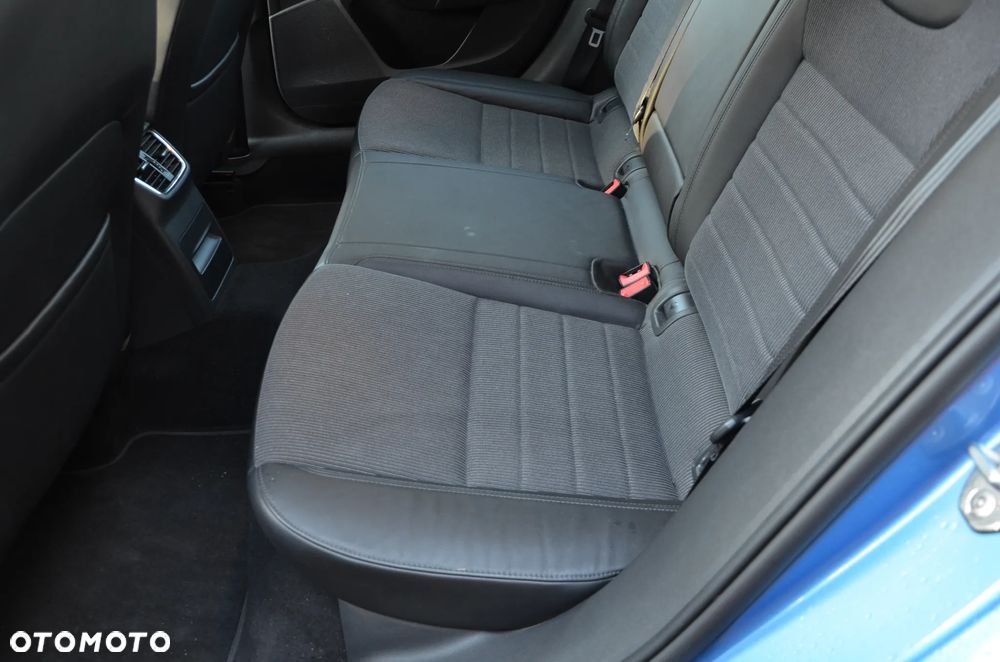 Skoda Octavia 1.6 TDI Elegance DSG - 25