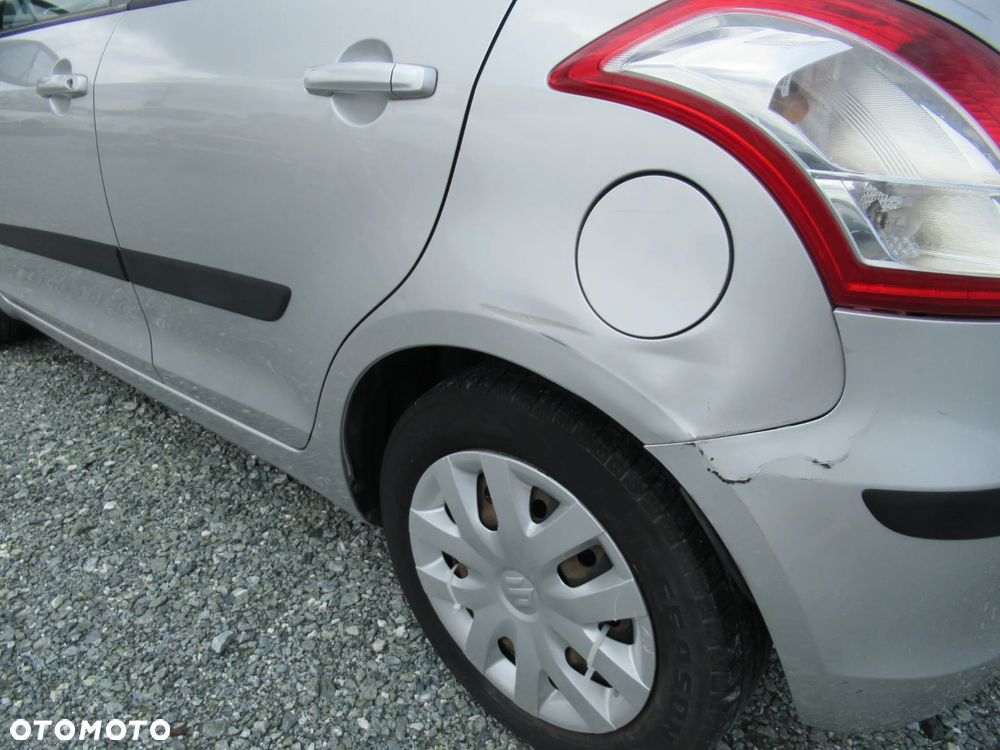 Suzuki Swift - 15