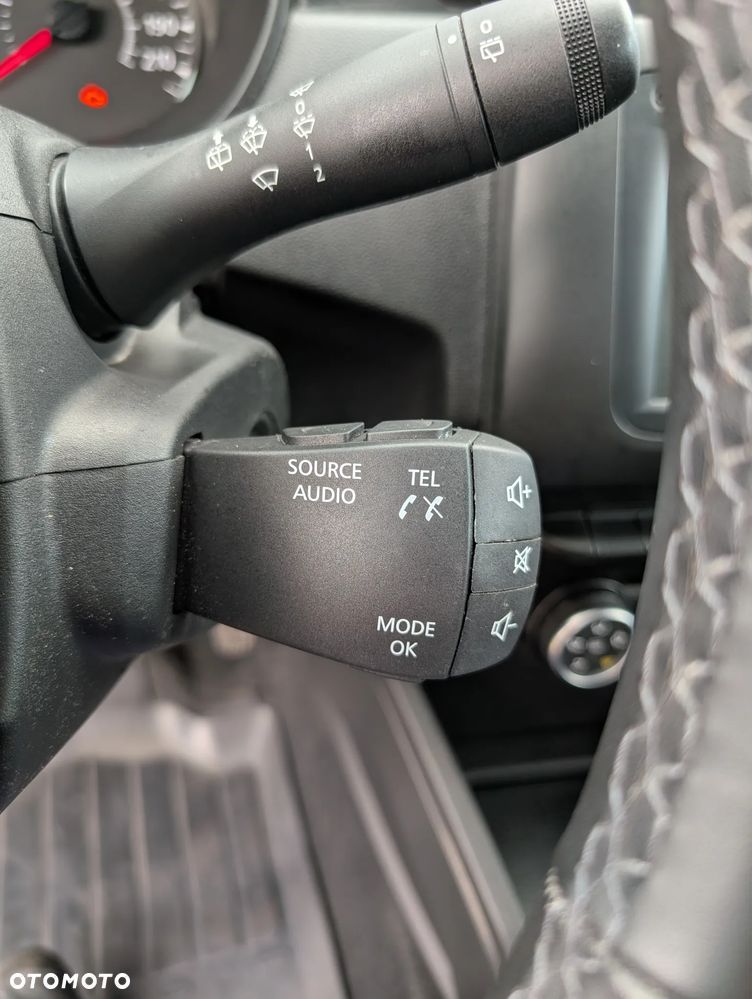 Dacia Duster 1.0 TCe Comfort - 27