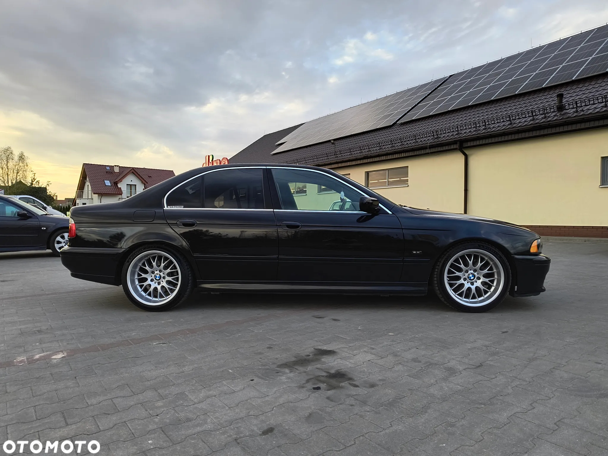 BMW Seria 5 520i - 7