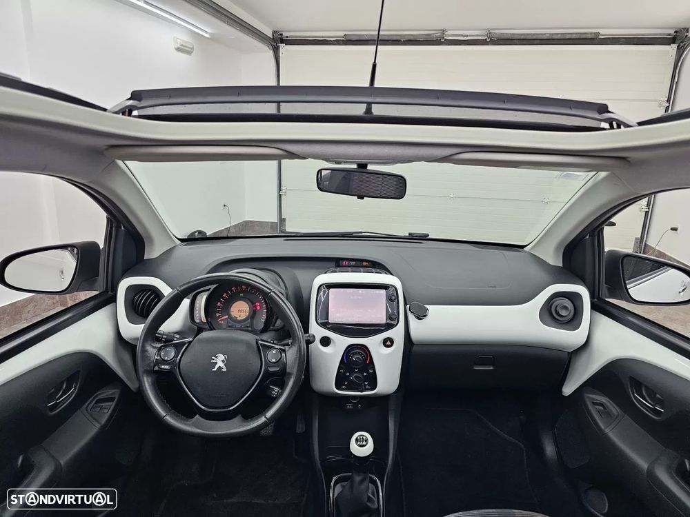 Peugeot 108 1.2 PureTech Allure - 21