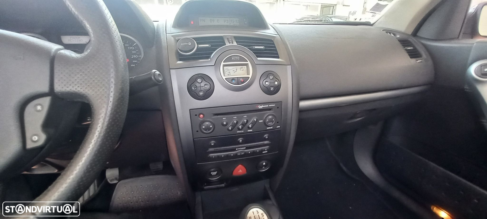 Renault Mégane 1.5 dCi Dynamique - 10