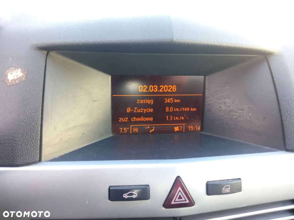 Opel Astra 1.6 Enjoy - 12