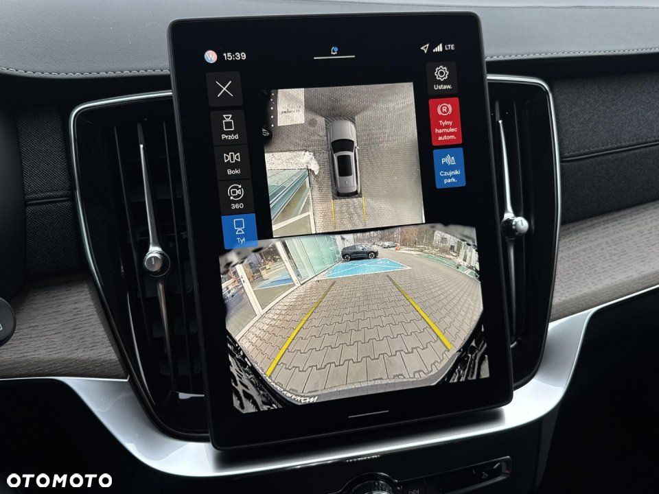 Volvo XC 90 - 31