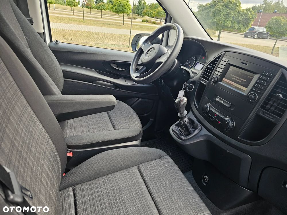 Mercedes-Benz Vito - 28