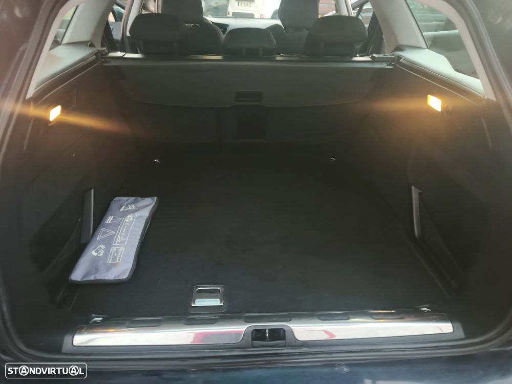 Citroën C5 Tourer 1.6 e-HDi Séduction Air.CMP6 - 14