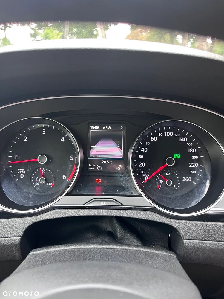 Volkswagen Passat 1.6 TDI (BlueMotion Technology) DSG Comfortline - 22