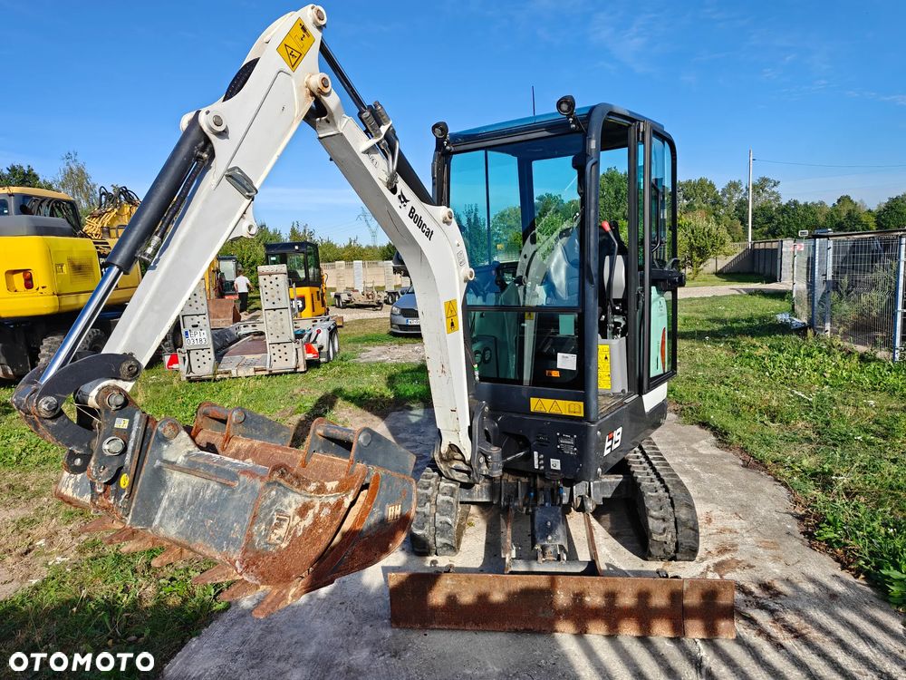 Bobcat E19 - 26