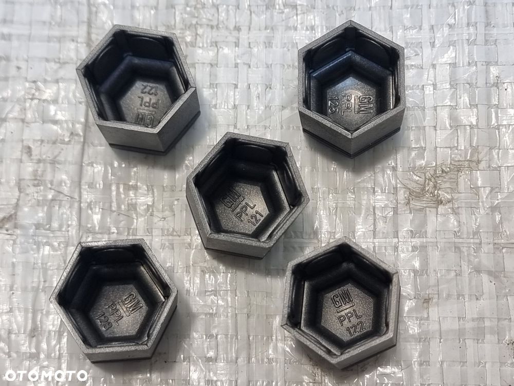 NAKŁADKA ŚRUBY KOŁA OPEL CORSA C D MERIVA A B ADAM ASTRA H 13160976 NOWE - 6