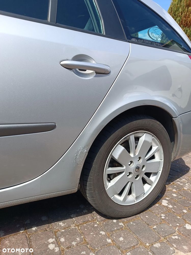 Renault Laguna 2.0 16V 140 Emotion - 10