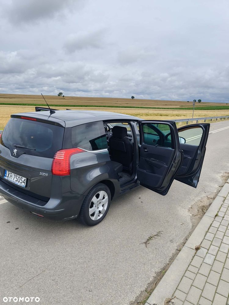 Peugeot 5008 155 THP Family - 6